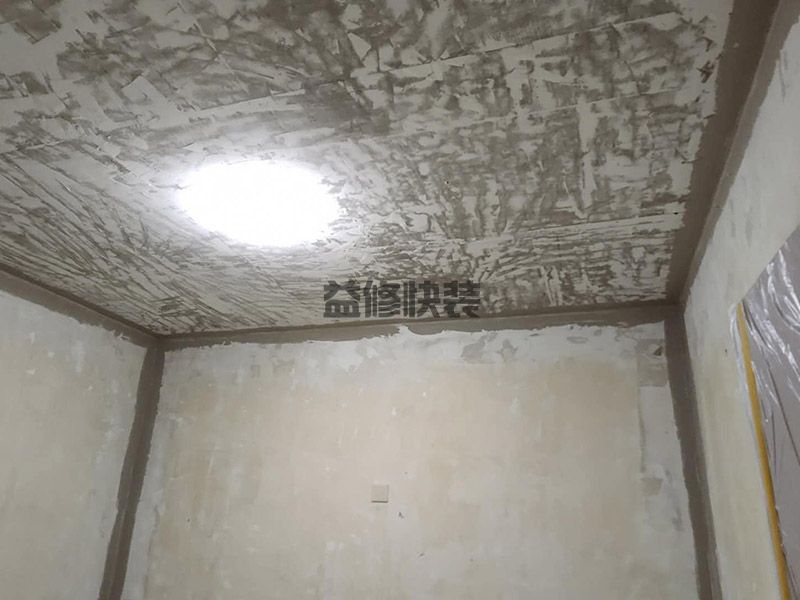 旧房翻新可以直接刷漆吗，旧房翻新不铲墙不搬家具照样可以