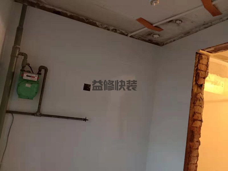 瓦工铺地砖多少钱一平,是视砖的大小来决定的