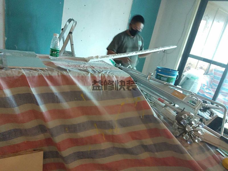 济南天桥区客厅贴石膏线(图3) 济南天桥区客厅贴石膏线(图3)