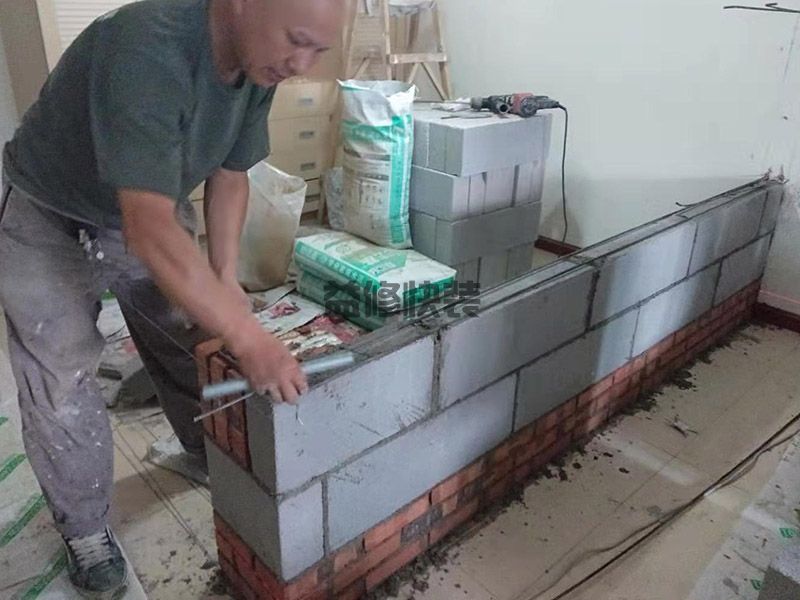 卫生间改造翻新找哪家,也可以使用储物架(图1) 卫生间改造翻新找哪家,也可以使用储物架(图1)