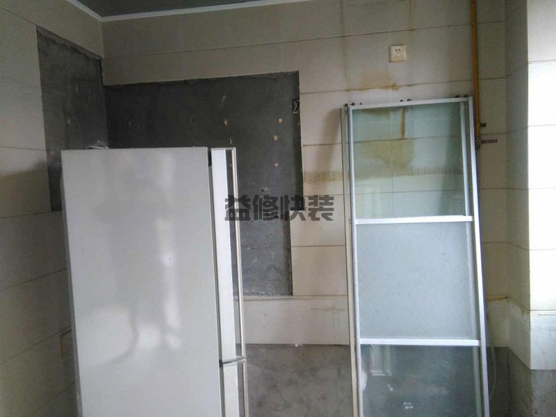 厨房天花怎么装修好,考虑到防火防潮防油烟(图1) 厨房天花怎么装修好,考虑到防火防潮防油烟(图1)