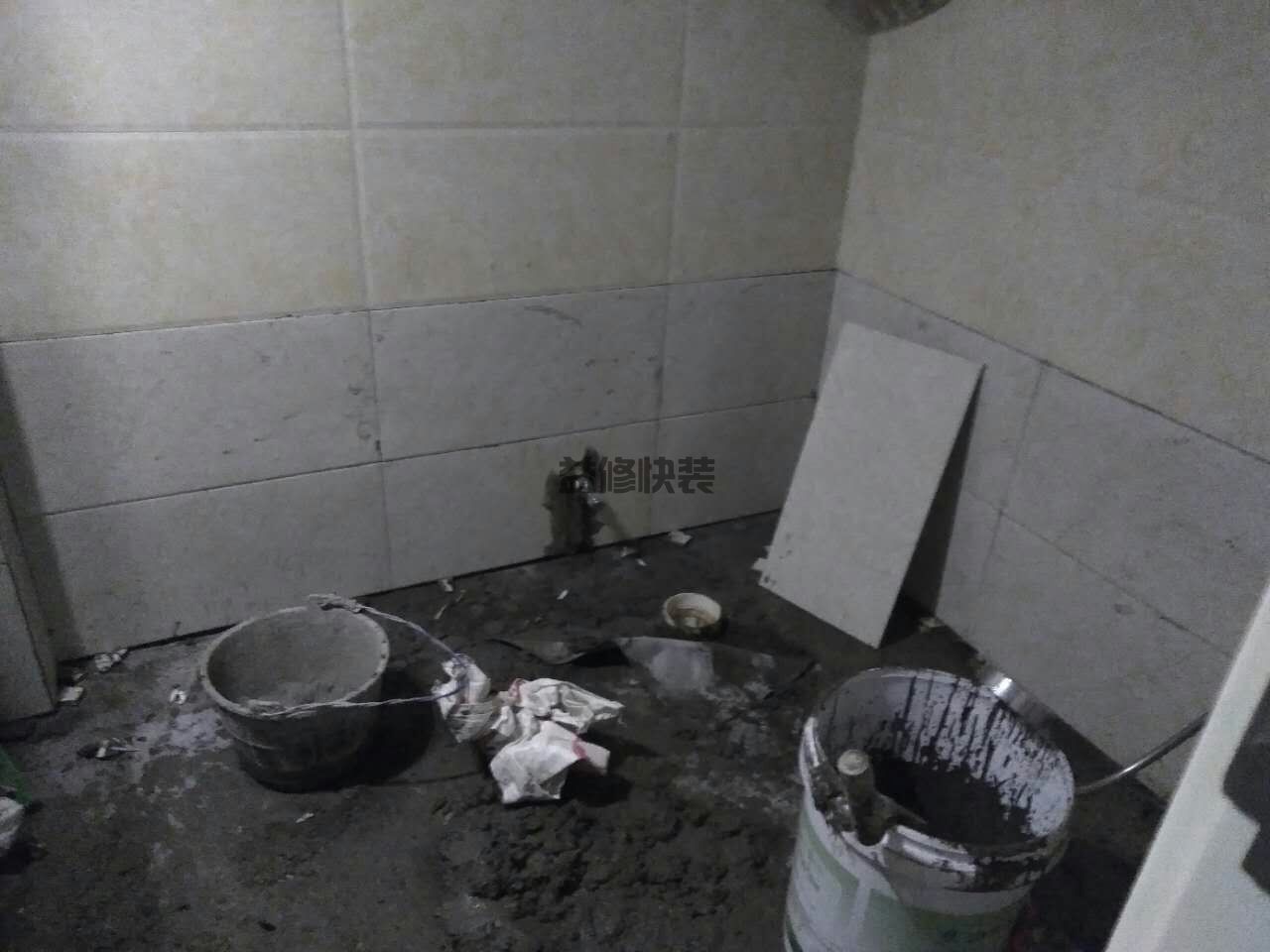 厨房和大厅简单装修费用,比较次的价格在2000