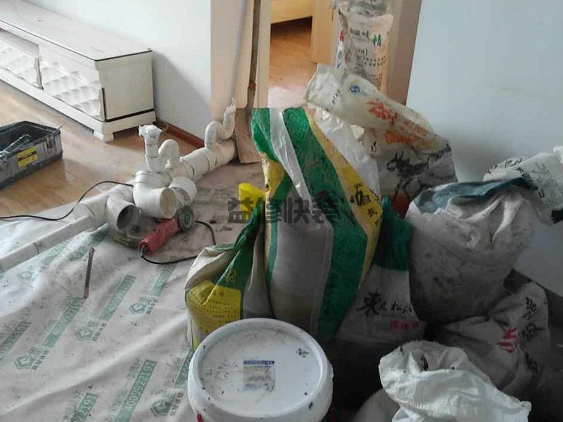 佛山浠水县厕所下半部整改(图4) 佛山浠水县厕所下半部整改(图4)