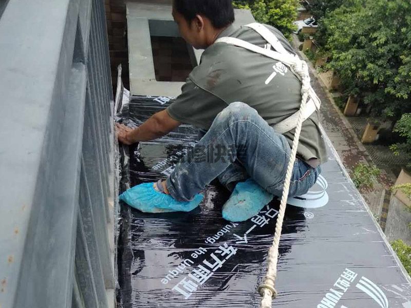 成都天府新区雨棚打结构胶(图2) 成都天府新区雨棚打结构胶(图2)