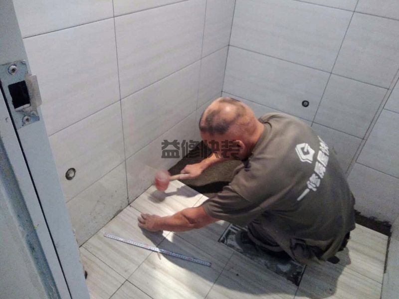 厨房卫生间不要用白色墙砖,纯色系容易让人视觉疲劳(图3) 厨房卫生间不要用白色墙砖,纯色系容易让人视觉疲劳(图3)