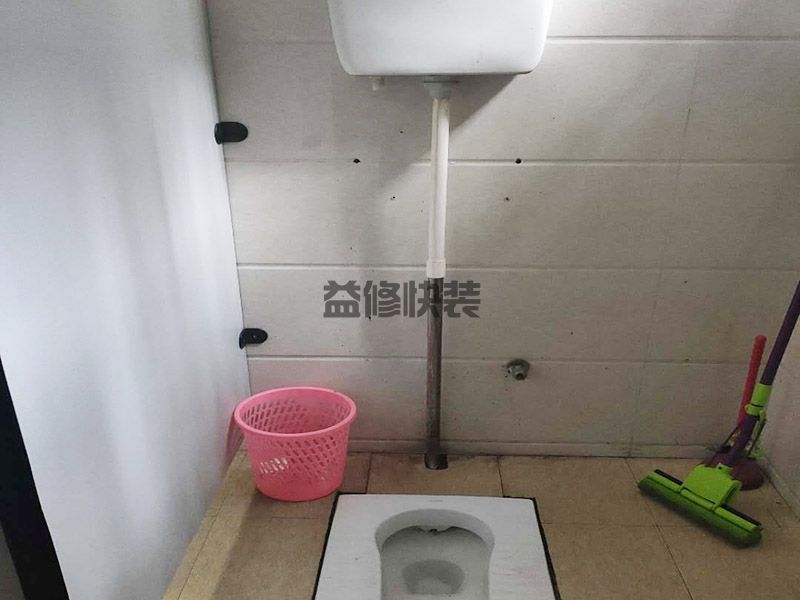 50平老房子卧室大怎么装修,装修应该一切从简(图2) 50平老房子卧室大怎么装修,装修应该一切从简(图2)