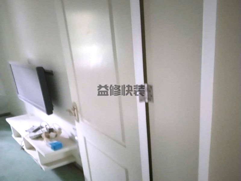 小户型客厅怎么装修显大,充分利用空间(图1) 小户型客厅怎么装修显大,充分利用空间(图1)