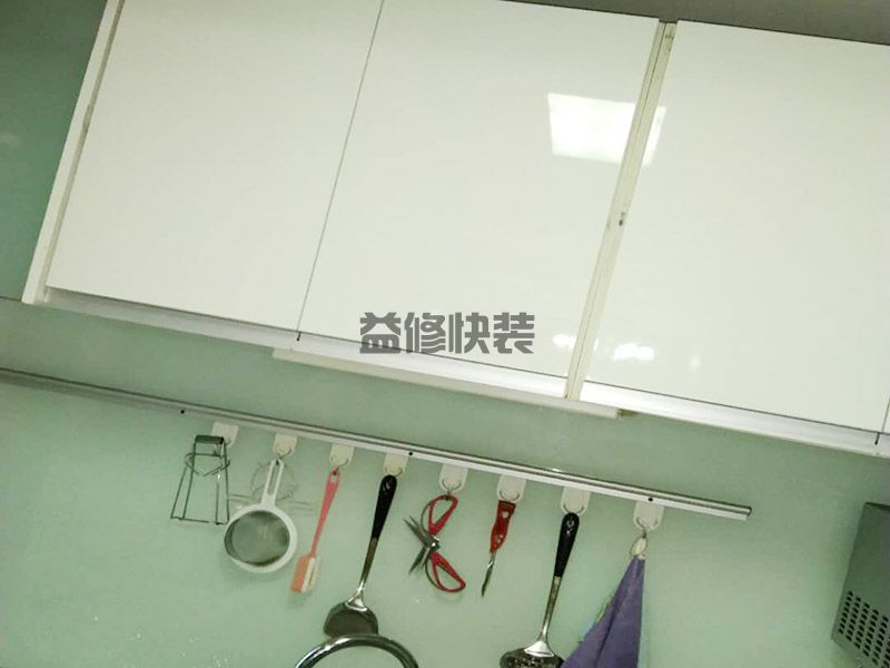 客厅装修墙面贴瓷砖好不好,可以提升房子的格调(图2) 客厅装修墙面贴瓷砖好不好,可以提升房子的格调(图2)