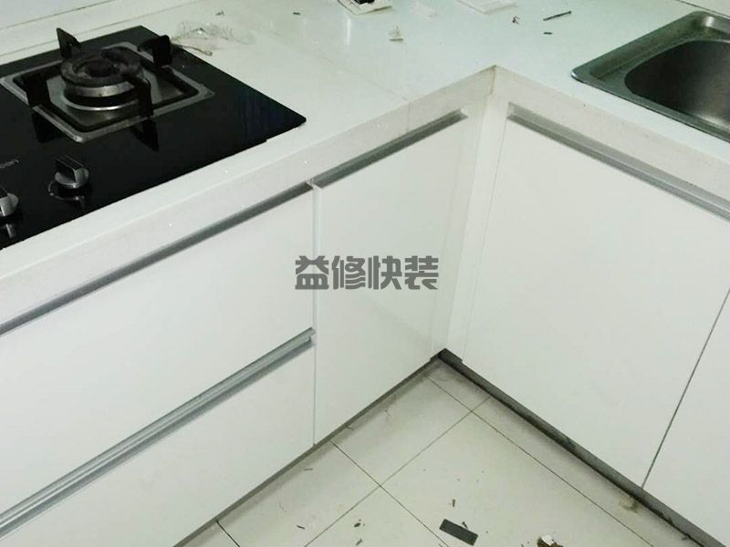 客厅装修墙面贴瓷砖好不好,可以提升房子的格调(图3) 客厅装修墙面贴瓷砖好不好,可以提升房子的格调(图3)