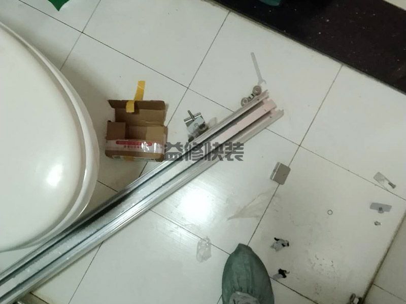 客厅贴墙砖电视背景做什么好,瓷砖背景墙是近两年流行(图3) 客厅贴墙砖电视背景做什么好,瓷砖背景墙是近两年流行(图3)