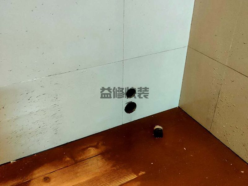 南京江宁区墙面打孔,旧房墙面维修,地面?；?图1)
