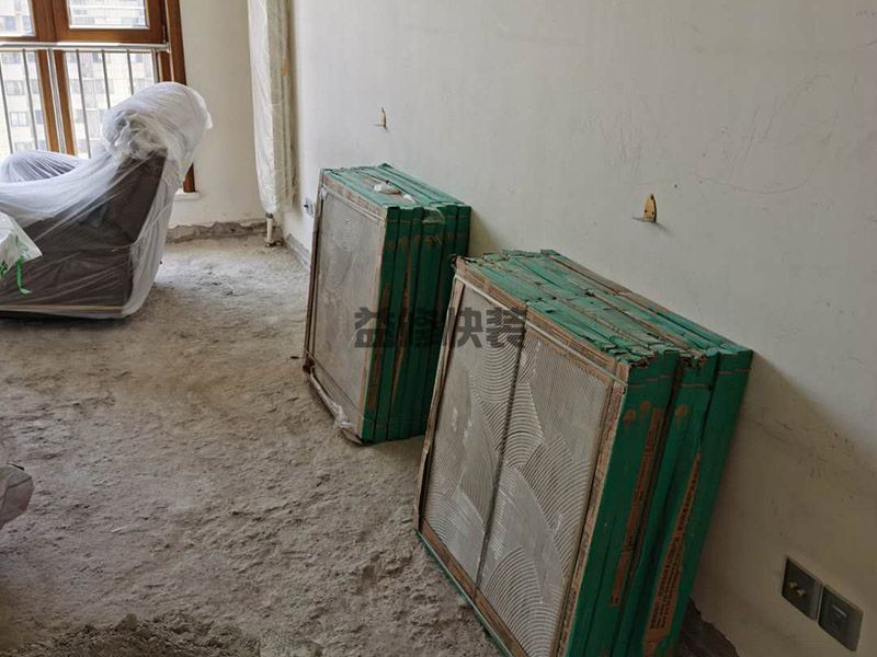 苏州昆山市墙面地面贴砖,卧室墙面维修,地面保护(图1) 苏州昆山市墙面地面贴砖,卧室墙面维修,地面?;?图1)