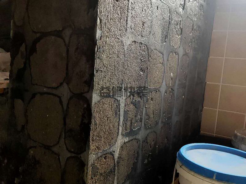 有南北两个阳台怎么装修,常用的材料有强化木地板(图1) 有南北两个阳台怎么装修,常用的材料有强化木地板(图1)