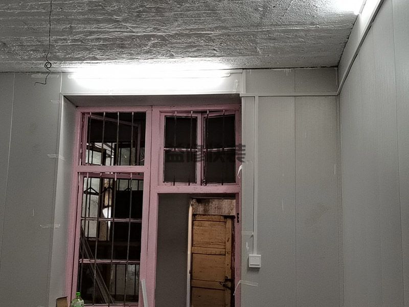 岛即墨区老房电路明装,墙面翻新,家具翻新(图3) 岛即墨区老房电路明装,墙面翻新,家具翻新(图3)