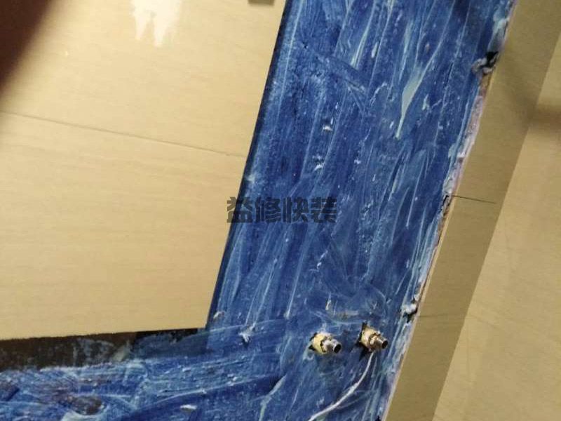 防盗门被撬变形修复,异物也会导致锁芯无法开启(图2) 防盗门被撬变形修复,异物也会导致锁芯无法开启(图2)