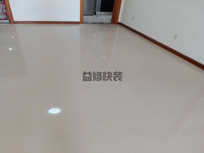 南宁青秀区客厅瓷砖装修,客厅改造,地面抹灰(图1)