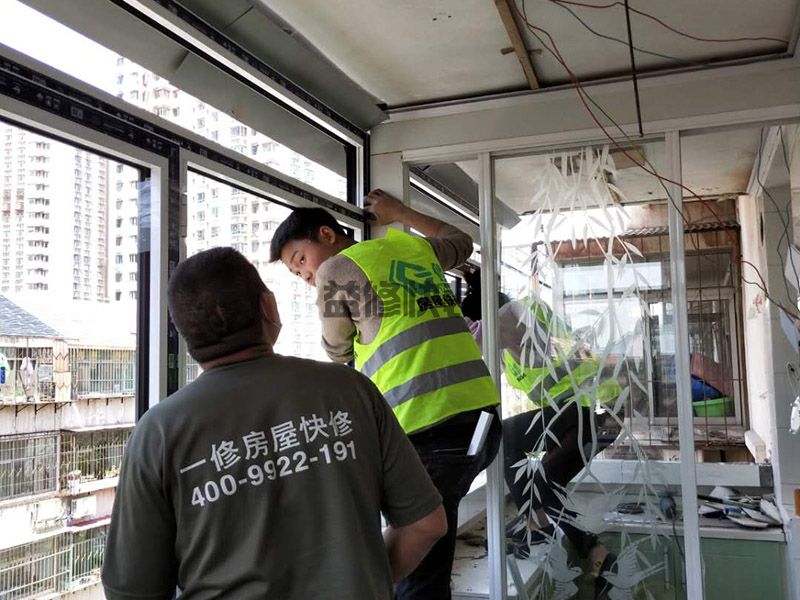 赣州套房装修风格,新中式风格装修勾起怀旧思绪(图3) 赣州套房装修风格,新中式风格装修勾起怀旧思绪(图3)