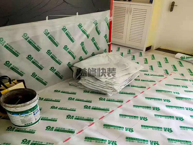 南充地板起拱怎么补救,关键是要用湿沙直接与水泥钩兑(图2) 南充地板起拱怎么补救,关键是要用湿沙直接与水泥钩兑(图2)