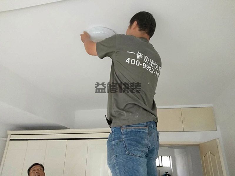 南充修台盆柜怎么修,用玻璃胶重新打一圈(图1)