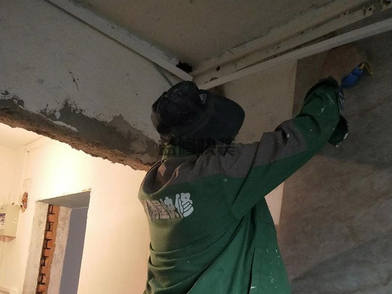 南充修燃气灶怎么修,仔细看看火盖有没有变形(图1) 南充修燃气灶怎么修,仔细看看火盖有没有变形(图1)