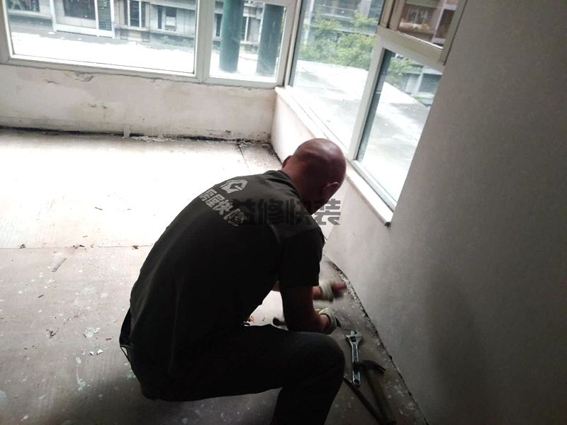 北京地板更换精准报价_北京地板更换大概多少钱_北京地板更换经营部(图2) 北京地板更换精准报价_北京地板更换大概多少钱_北京地板更换经营部(图2)