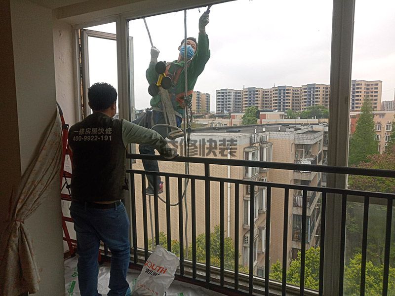 中山三乡镇门窗维修服务_三乡镇门窗维修报价_中山三乡镇门窗维修公司(图1) 中山三乡镇门窗维修服务_三乡镇门窗维修报价_中山三乡镇门窗维修公司(图1)