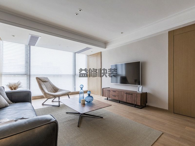 老房客厅装修改造全攻略，客厅怎么装修才好看又省钱(图2)