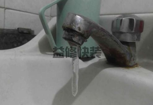 水管冻住了怎么维修，水管冻住了快化冻技巧(图1)