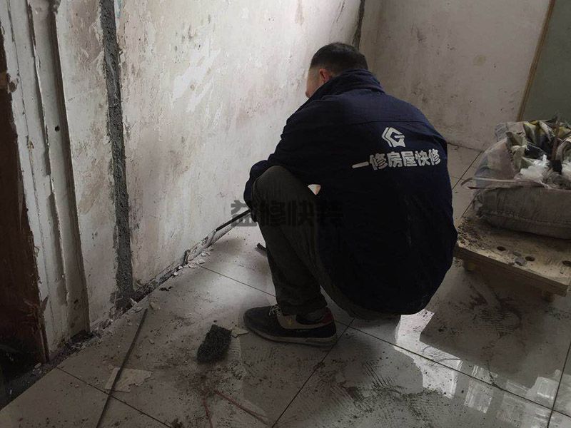 杭州专业贴地板砖技巧，杭州专业贴地板砖步骤