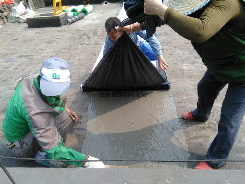 杭州房顶漏水维修怎么处理(图1) 杭州房顶漏水维修怎么处理(图1)