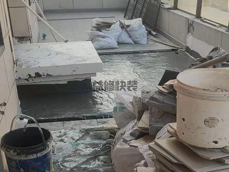 长沙长沙县覆盖底部丙纶?;げ?水电改造,门窗安装(图1) 长沙长沙县覆盖底部丙纶?;げ?水电改造,门窗安装(图1)