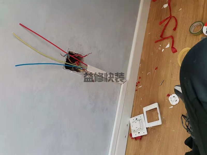 寿光市旧房翻新_寿光市装修厨房_老房子墙面装修_寿光市久益一修刷墙(图1) 寿光市旧房翻新_寿光市装修厨房_老房子墙面装修_寿光市久益一修刷墙(图1)