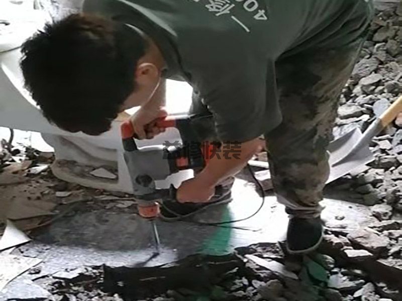 广安瓦工贴砖电怎么做,广安瓦工贴砖多少钱一平方,广安瓦工贴砖施工流程(图2) 广安瓦工贴砖电怎么做,广安瓦工贴砖多少钱一平方,广安瓦工贴砖施工流程(图2)