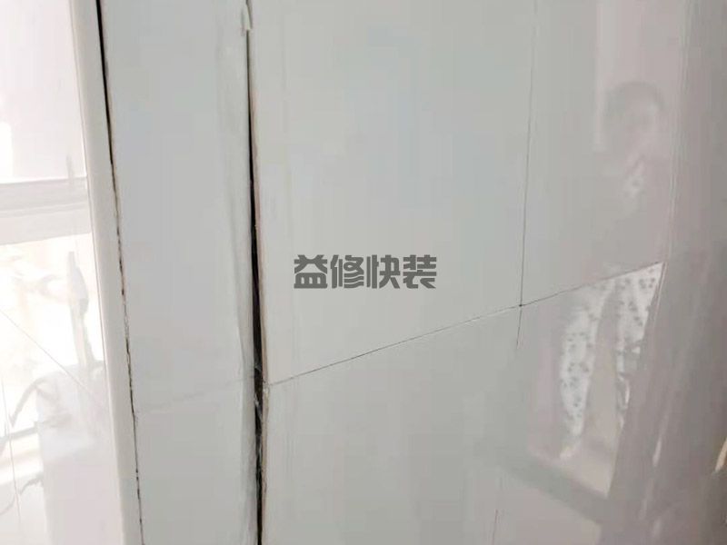株洲醴陵市墙砖起翘维修,旧房改造,水管安装(图2) 株洲醴陵市墙砖起翘维修,旧房改造,水管安装(图2)