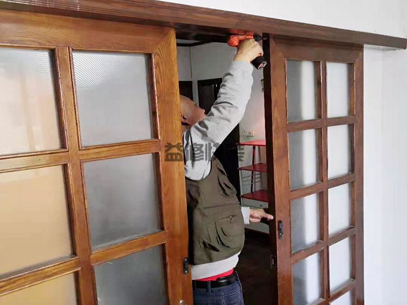洛阳孟津县推拉门维修,旧房改造,墙面粉刷(图2)
