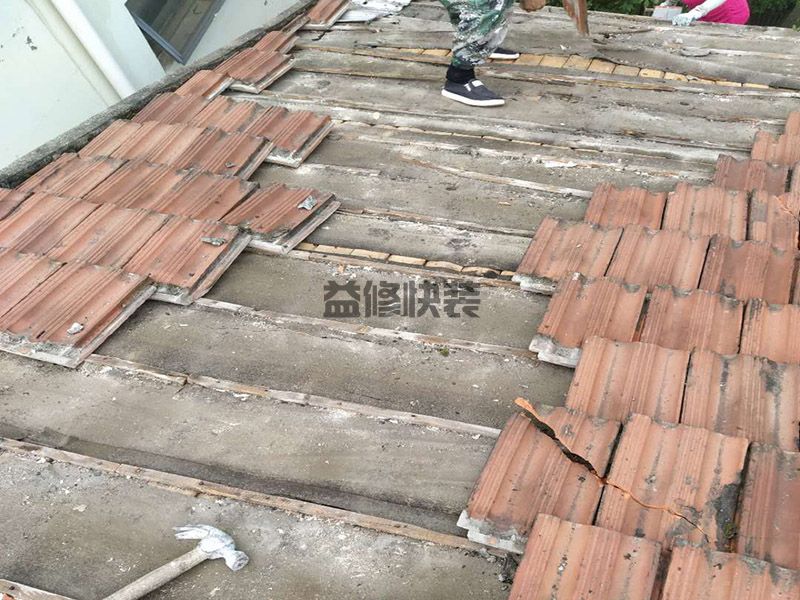 嘉兴屋面漏水补漏多少钱一平米(图1) 嘉兴屋面漏水补漏多少钱一平米(图1)