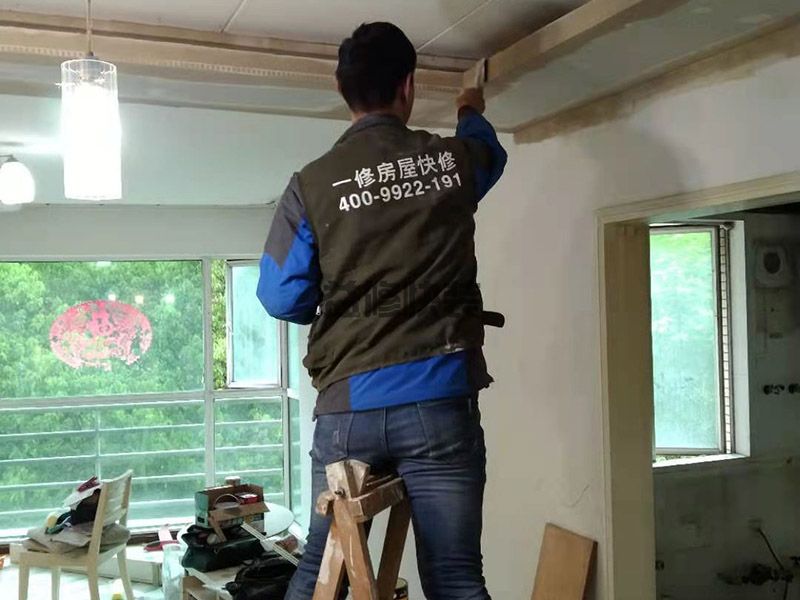 白墙掉皮是什么原因造成的？装修师傅告诉你白墙掉皮怎么补救(图4)