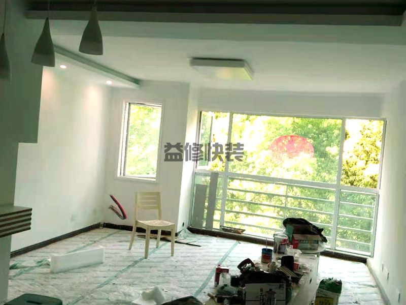 新乡牧野区地面?;ぱ籼ǜ脑?旧房改造,墙面维修(图3) 新乡牧野区地面保护阳台改造,旧房改造,墙面维修(图3)