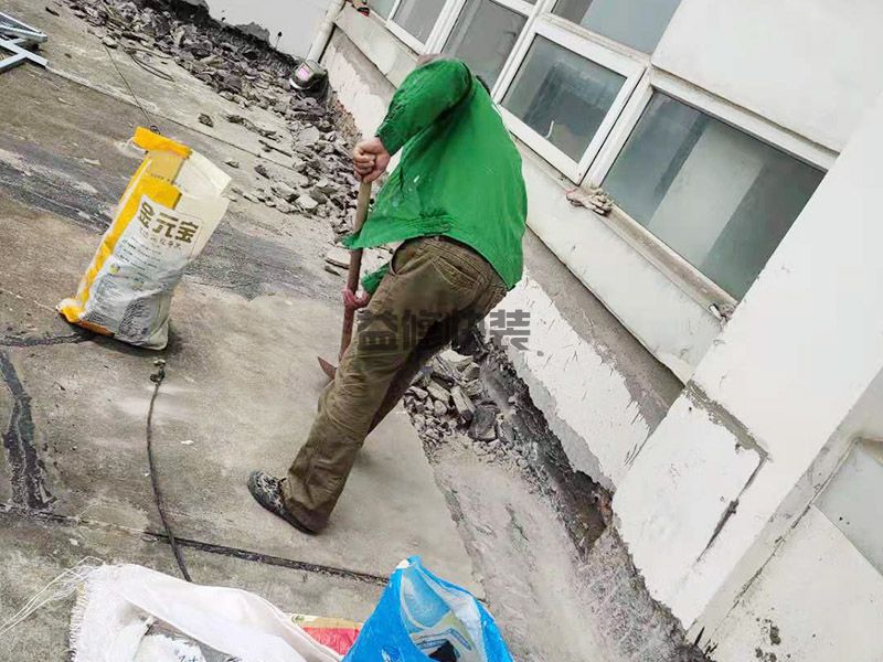 周口郸城县建渣装袋,二手房装修,瓷砖拆除(图2) 周口郸城县建渣装袋,二手房装修,瓷砖拆除(图2)