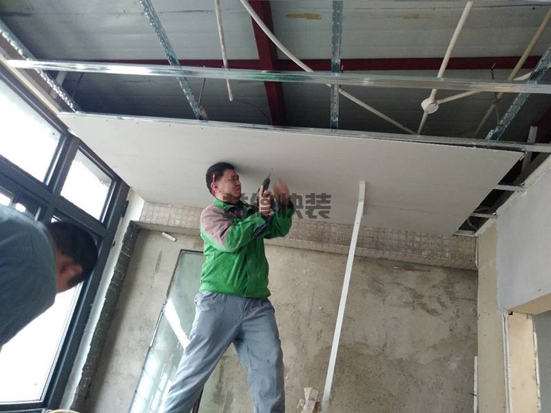 楼上干的但是楼下漏水_楼上干的但是楼下漏水什么原因(图1) 楼上干的但是楼下漏水_楼上干的但是楼下漏水什么原因(图1)
