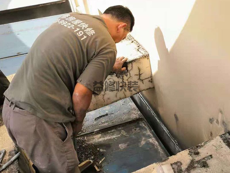 天津北辰区屋顶防水打胶,防水补漏,外墙修补(图4) 天津北辰区屋顶防水打胶,防水补漏,外墙修补(图4)