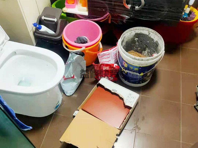 冲水水箱一直流水修复小窍门,简单维修省钱又省力(图1) 冲水水箱一直流水修复小窍门,简单维修省钱又省力(图1)